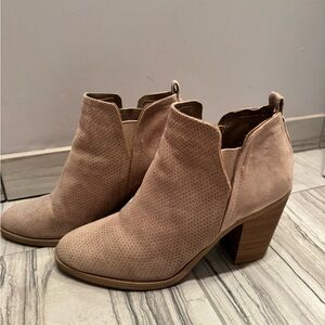 Universal Thread Perforated Suede Ankle Booties in Taupe